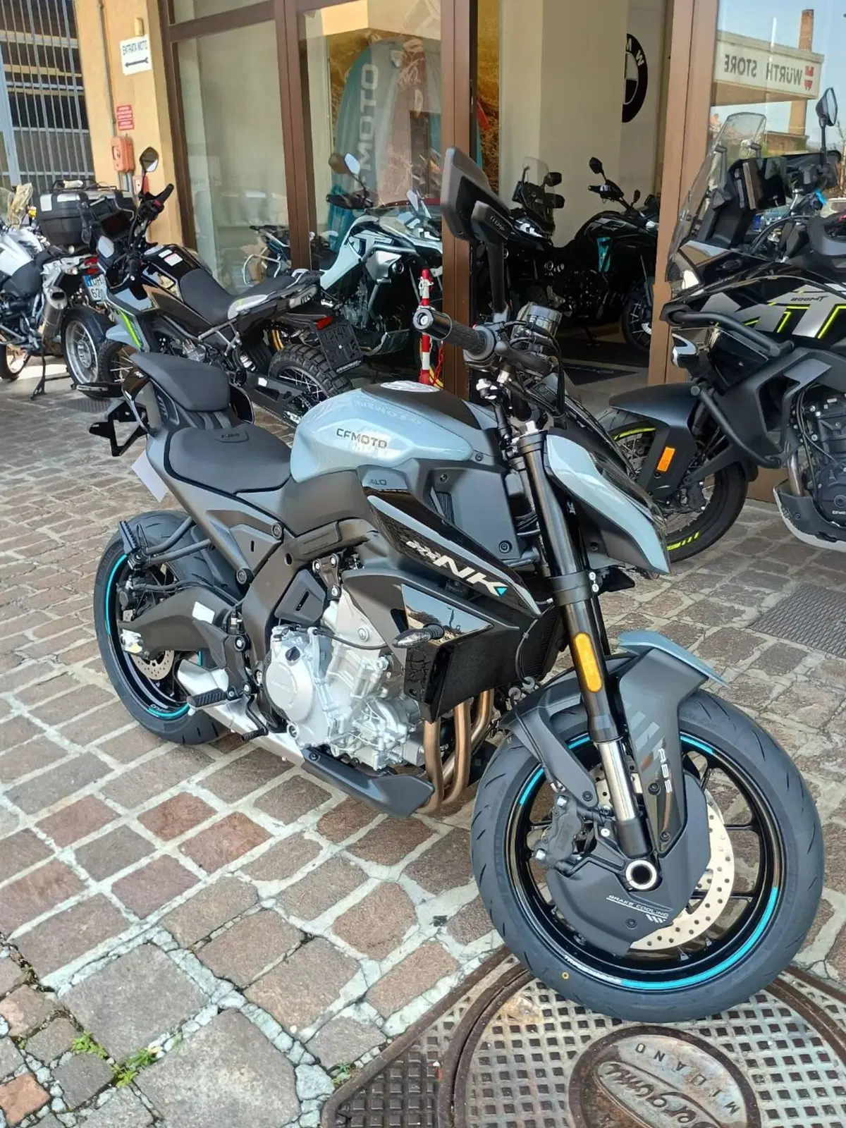 CFMOTO 675NK (2025 - 26) (2)
