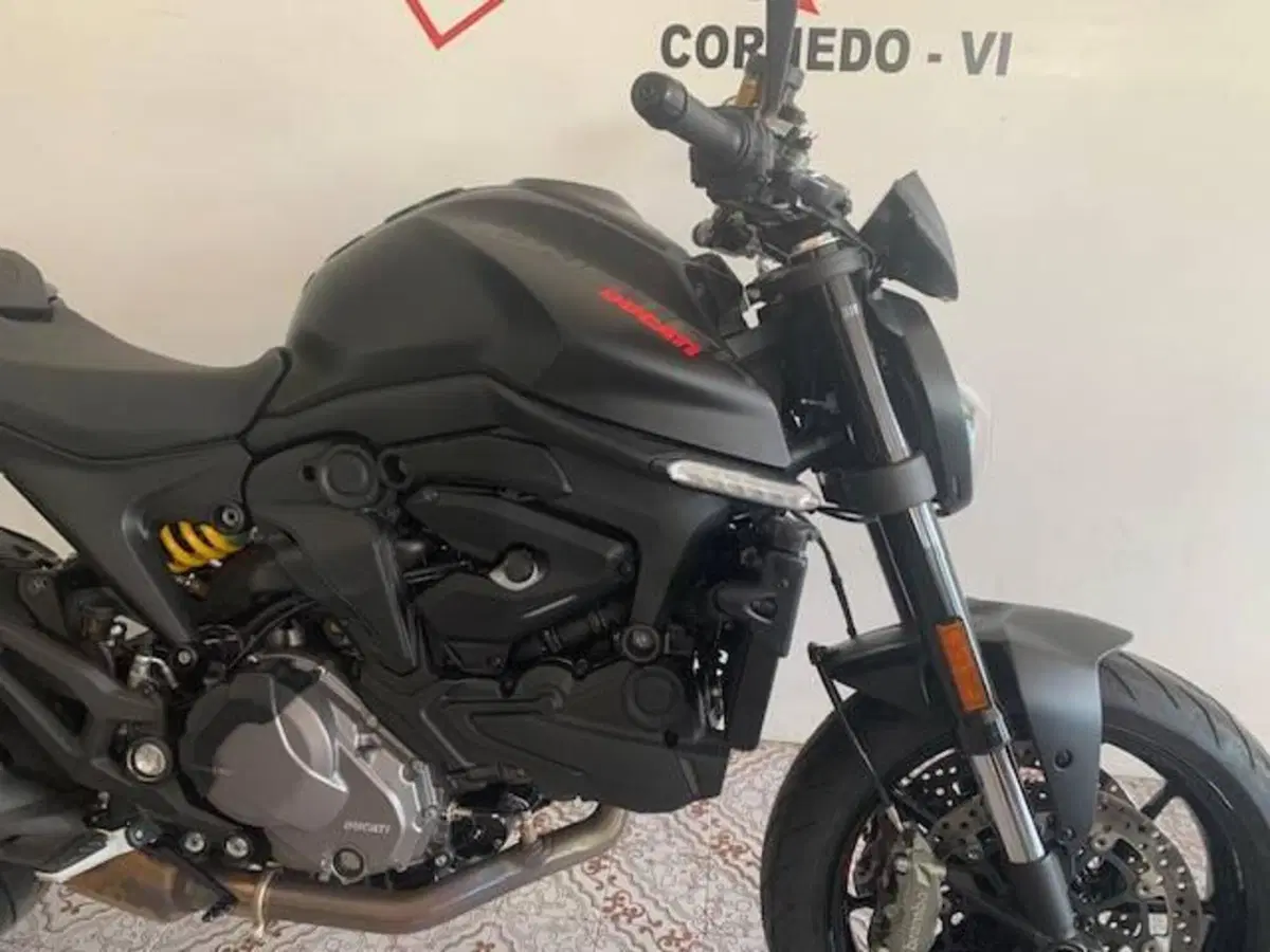 Ducati Monster 937 + (2021 - 25) (2)