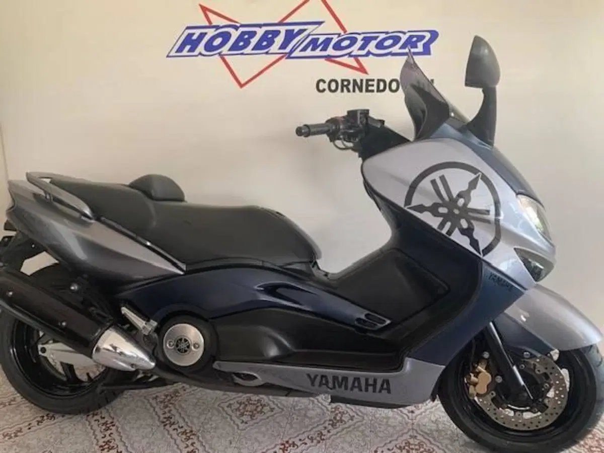 Yamaha T-Max 500 (2004 - 07) (2)