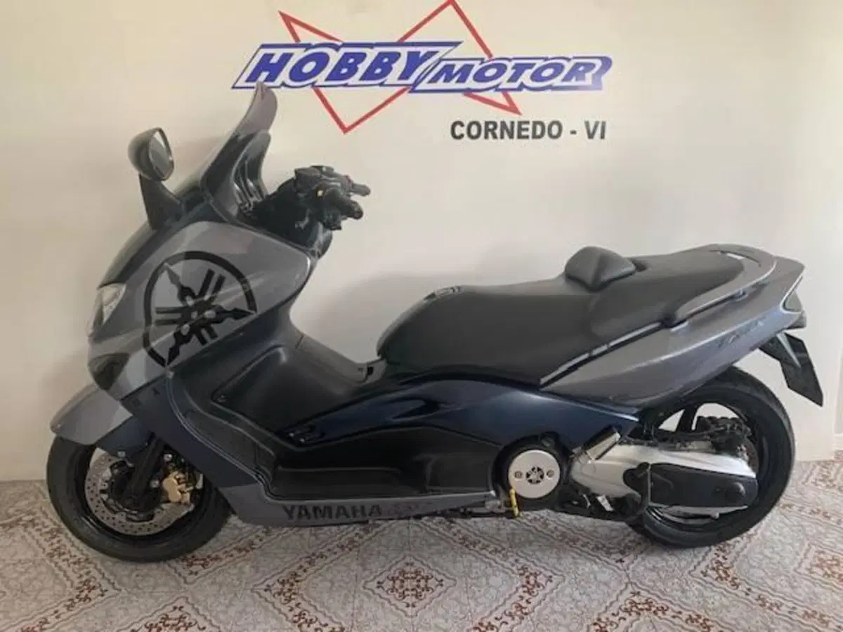 Yamaha T-Max 500 (2004 - 07) (7)