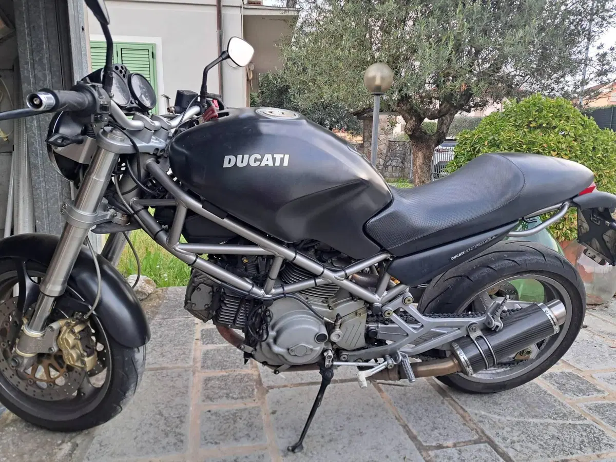 Ducati Monster 620 I.E. Dark (2002)