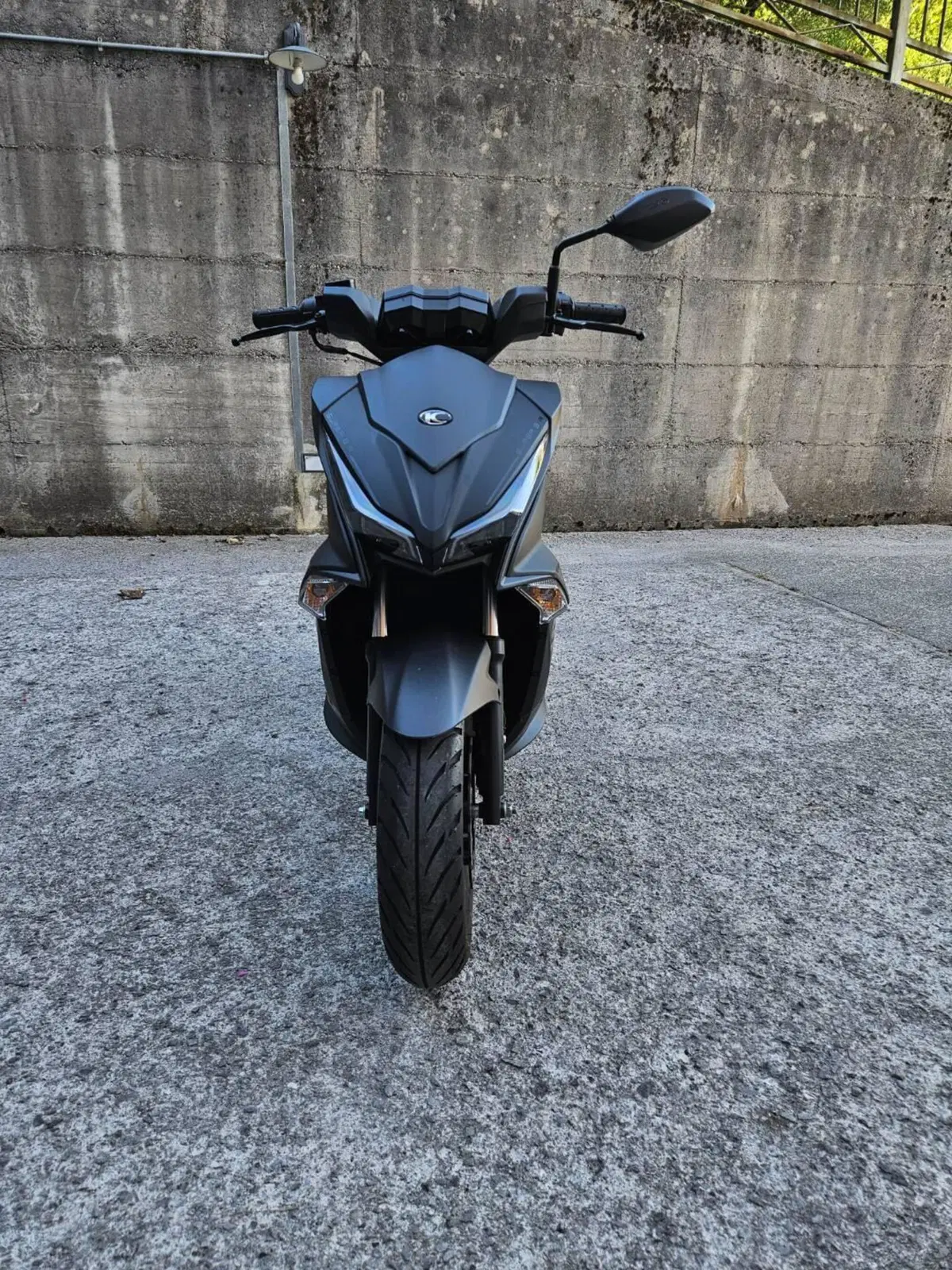 Kymco Super 8 50 R (2022 - 26) (3)
