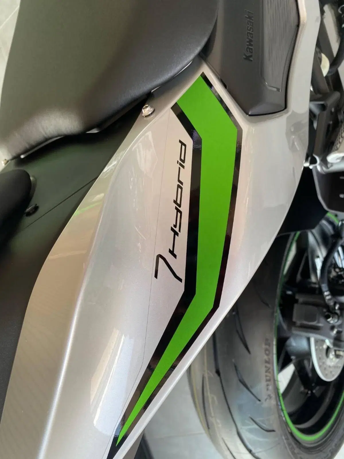 Kawasaki Ninja 7 Hybrid (2024 - 26) (5)