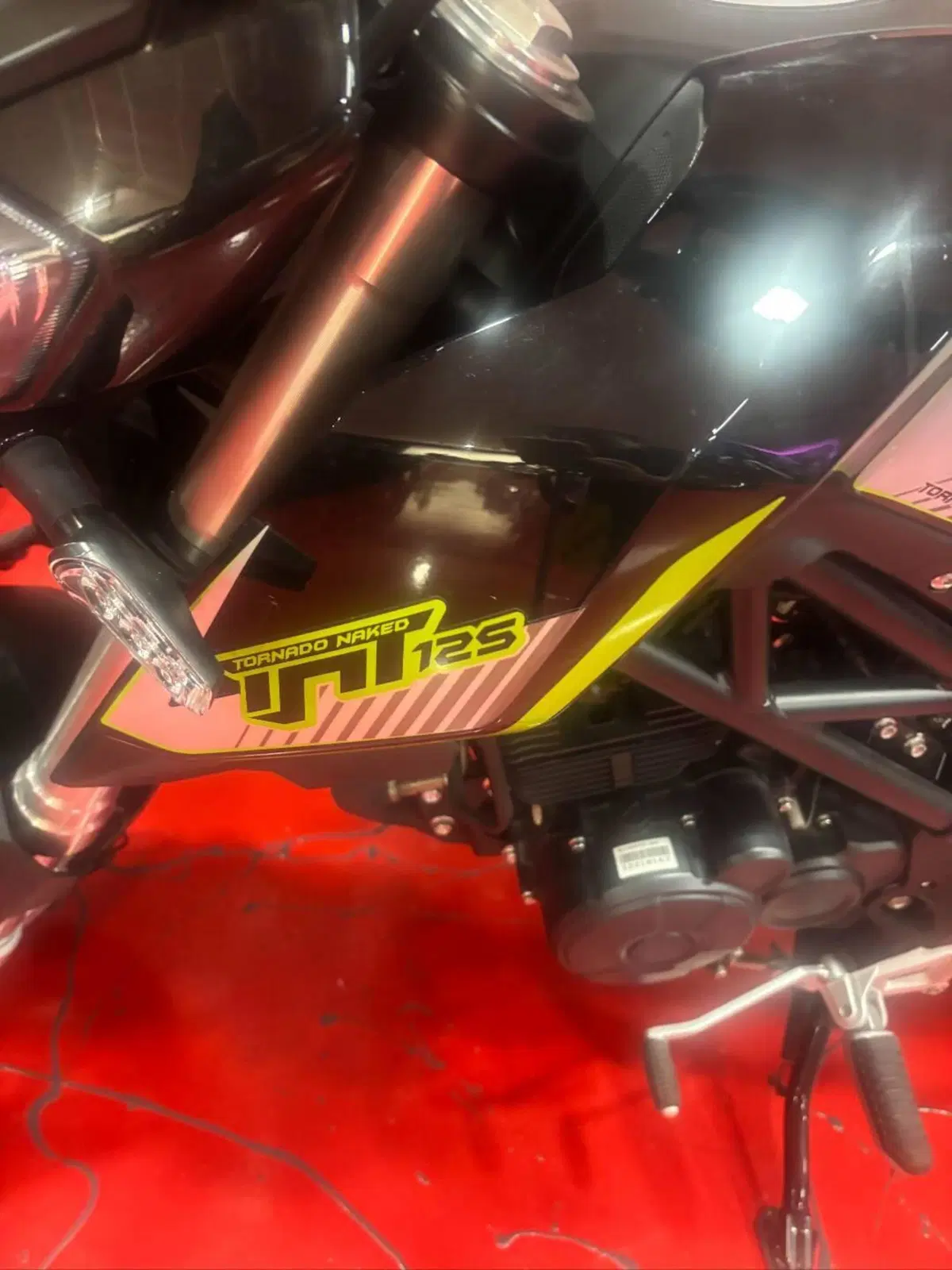 Benelli Tornado Naked T 125 (2022 - 25) (3)