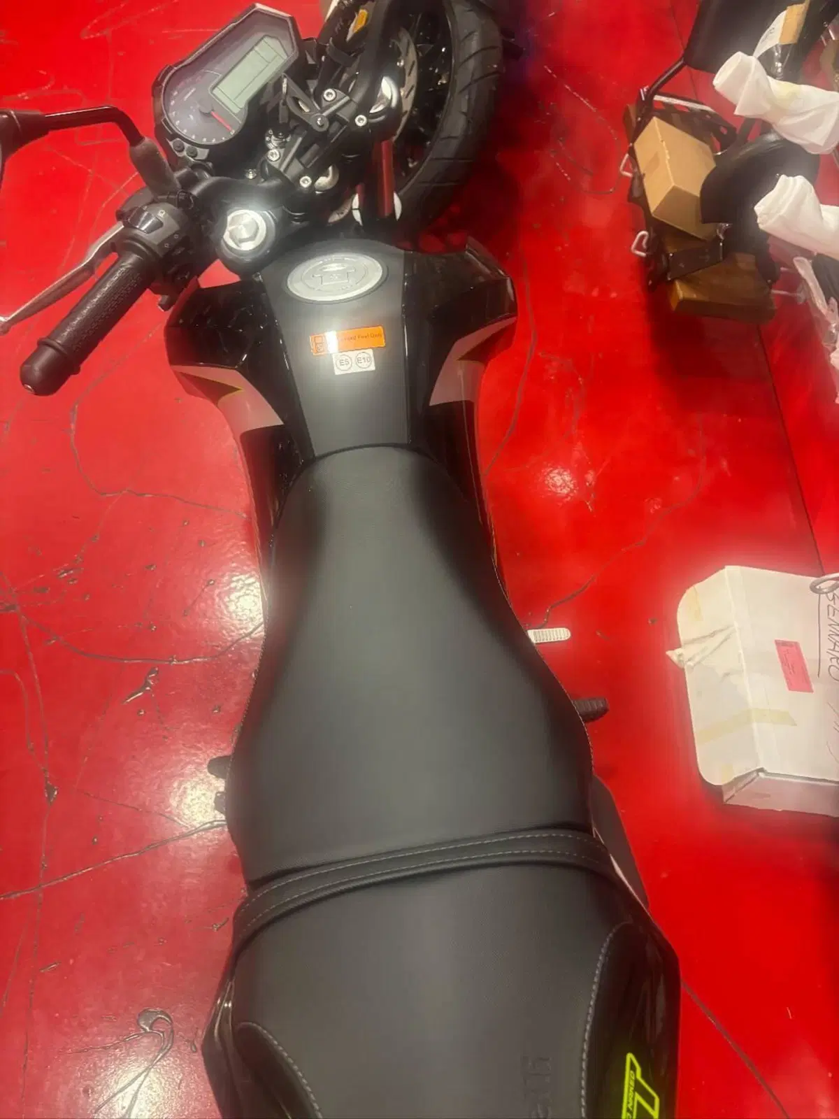 Benelli Tornado Naked T 125 (2022 - 25) (5)
