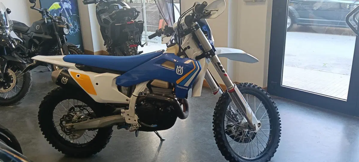 Husqvarna FE 350 (2025) (3)