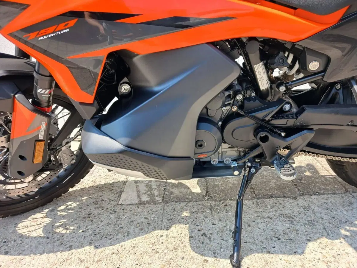 KTM 790 Adventure (2025 - 26) (5)