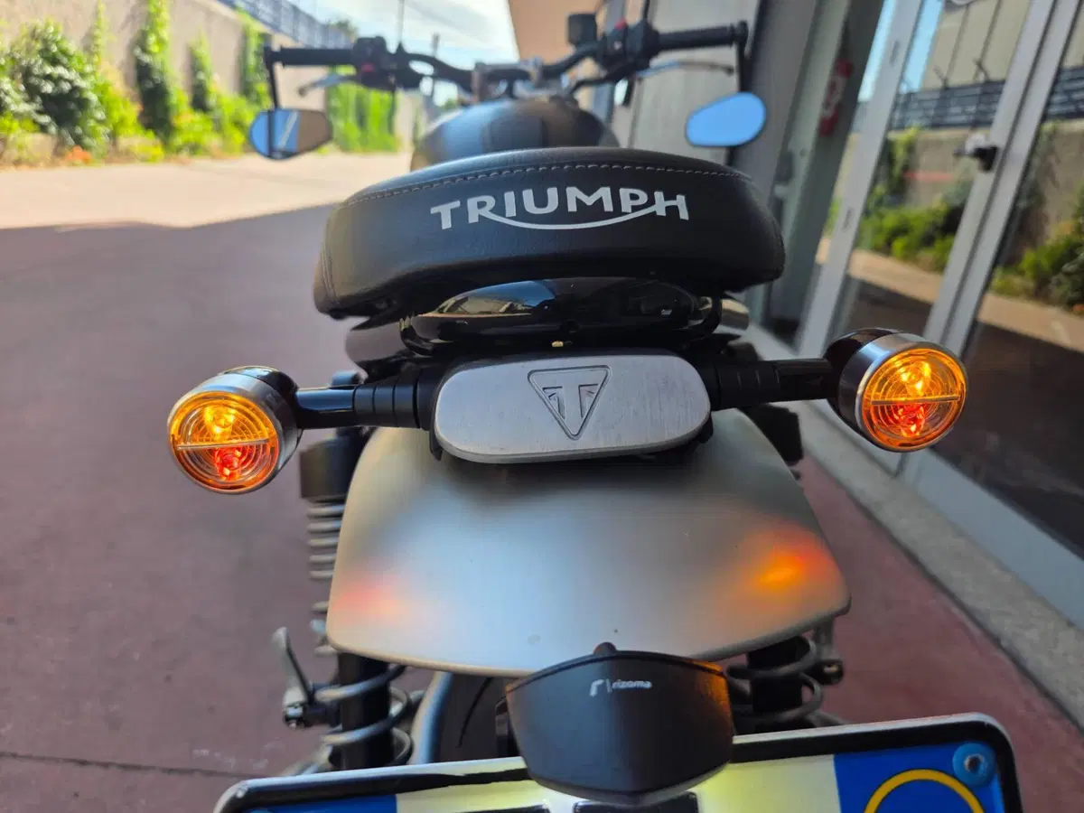 Triumph Speed Twin 1200 (2021 - 24) (10)