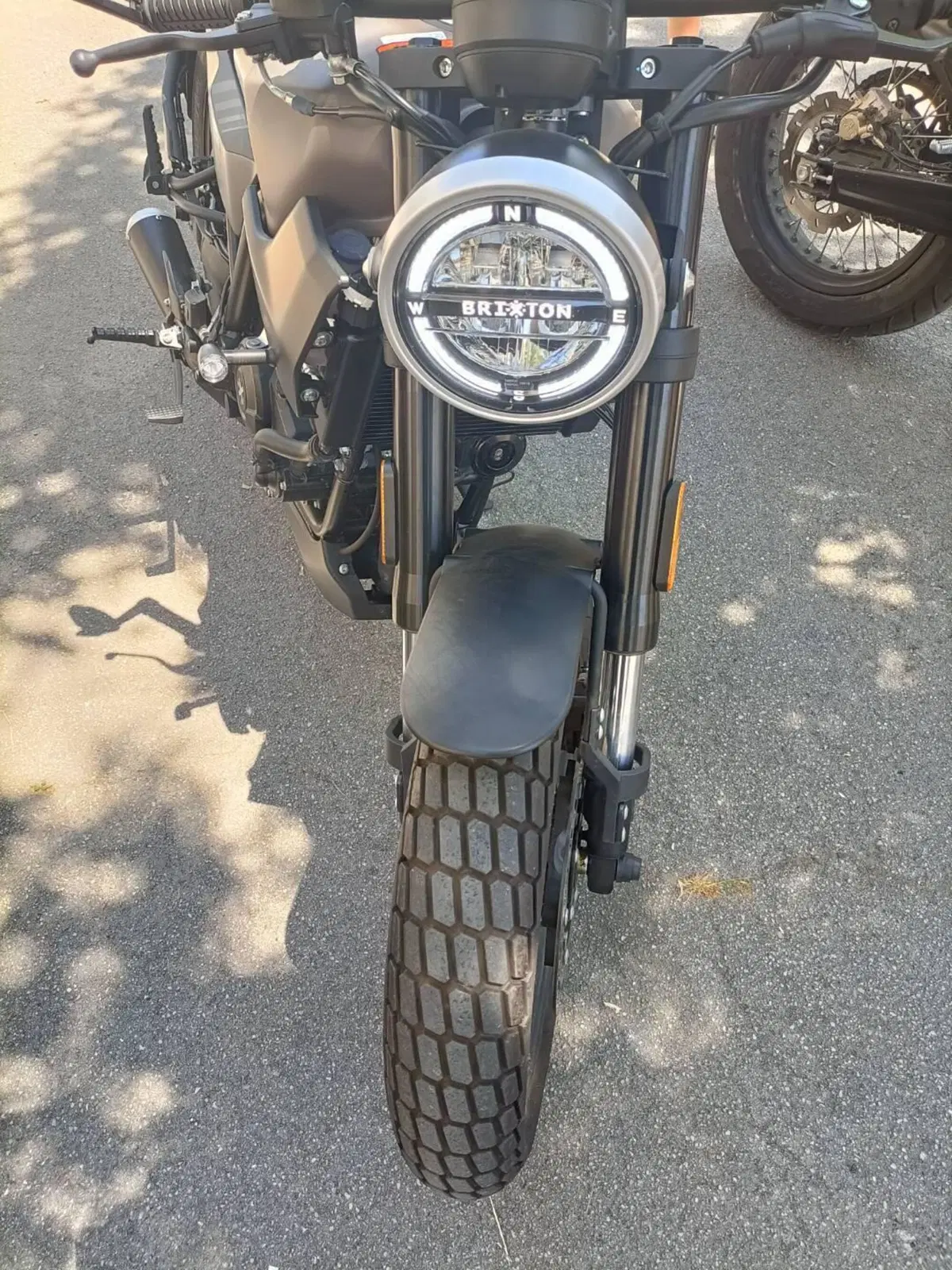 Brixton Motorcycles Crossfire 125 (2023 - 26) (3)
