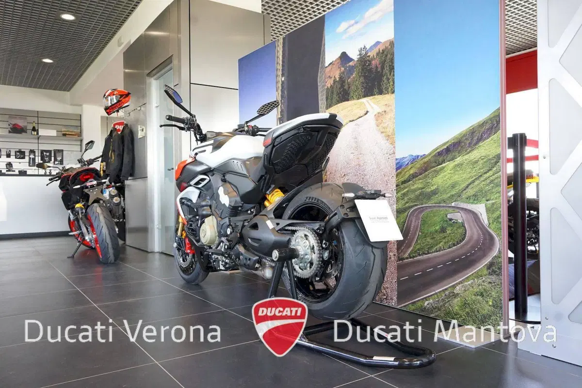 Ducati Diavel V4 RS (2026) (11)