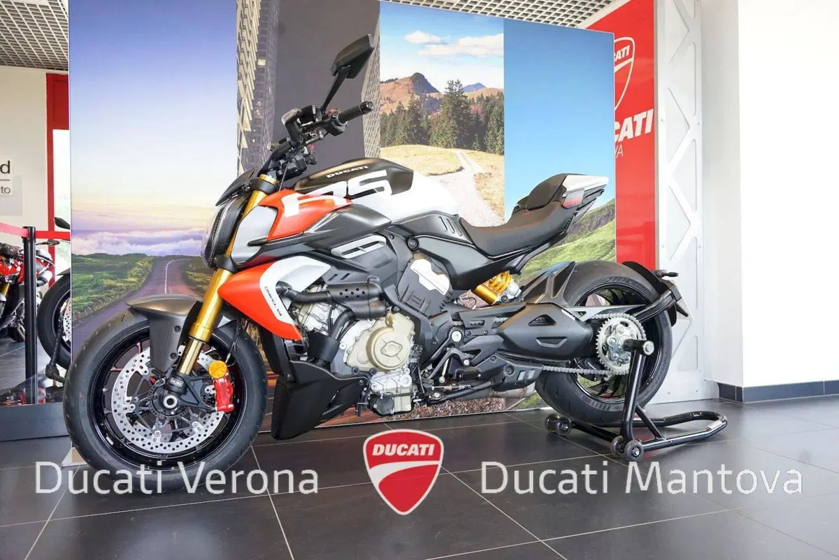 Ducati Diavel V4 RS (2026) (12)