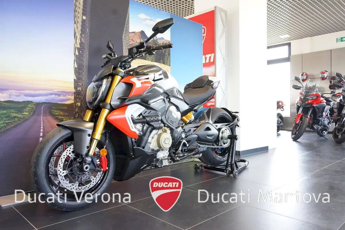 Ducati Diavel V4 RS (2026) (13)