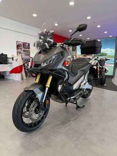 Honda X-ADV 750 (2017) usata