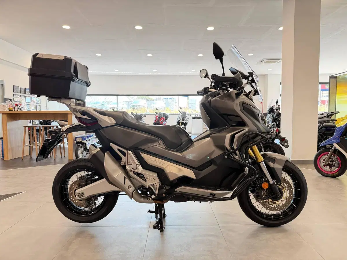 Honda X-ADV 750 (2017) (7)