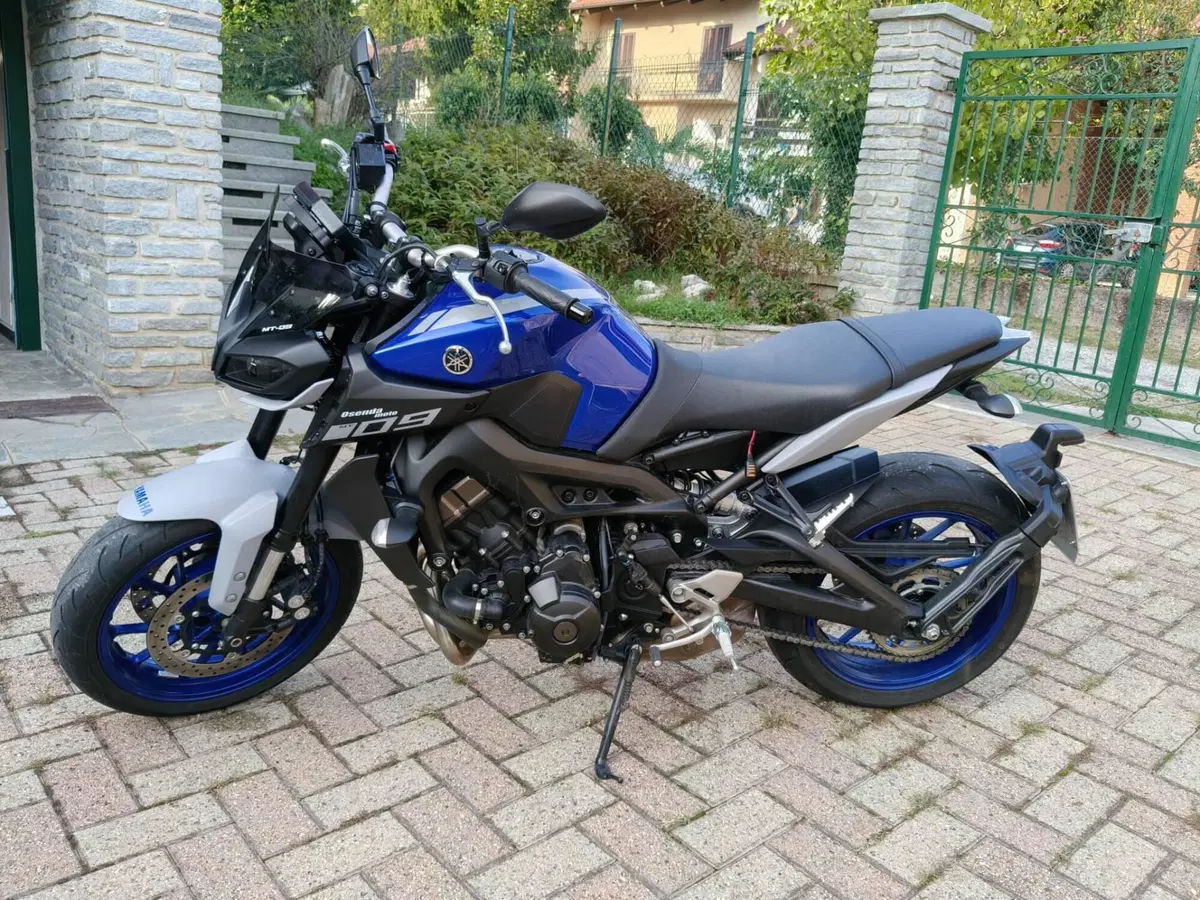 Yamaha MT-09 SP (2018 - 20) (2)