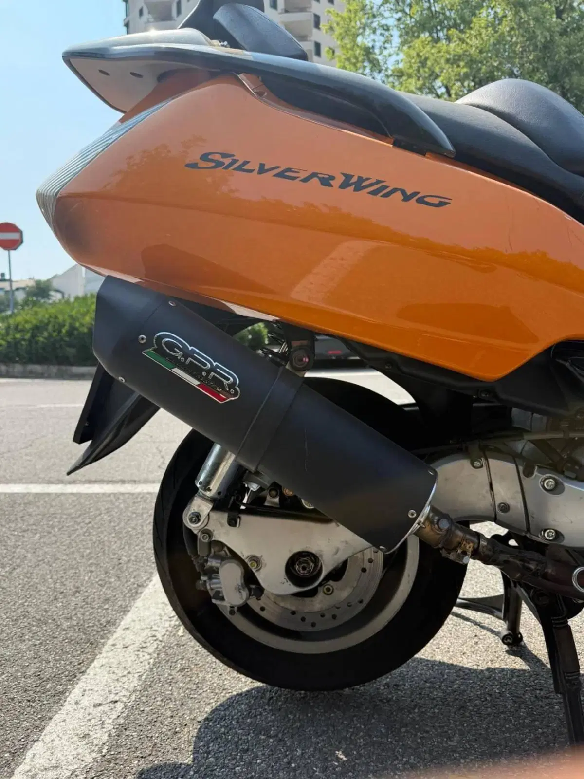 Honda Silver Wing 600 (2001 - 05) (9)