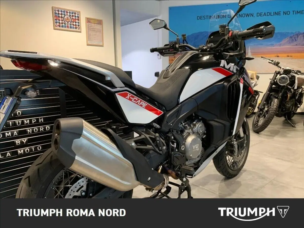 Moto Morini X-Cape 1200 (2026) (2)