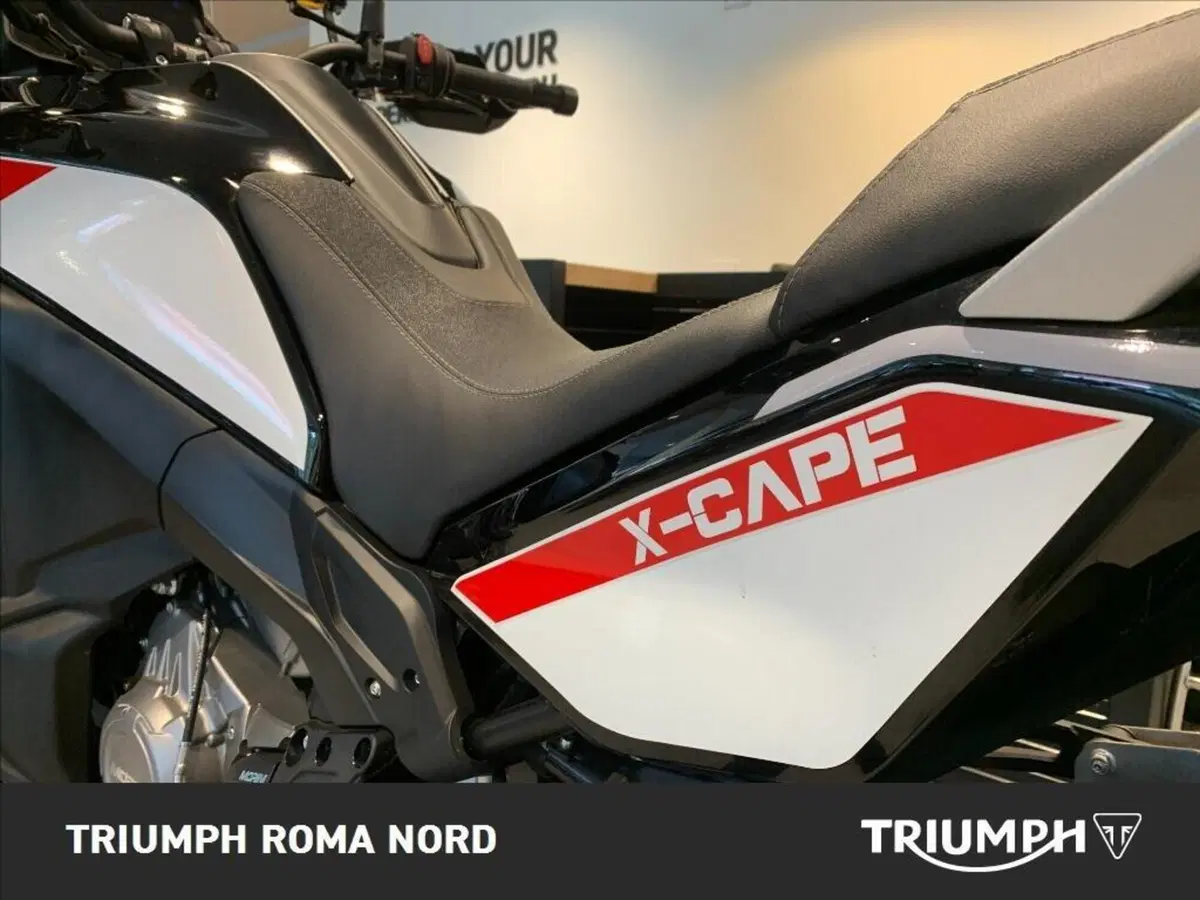 Moto Morini X-Cape 1200 (2026) (7)