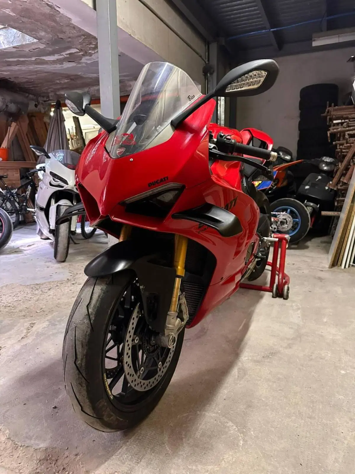 Ducati Panigale V4 S (2022 - 24) (7)