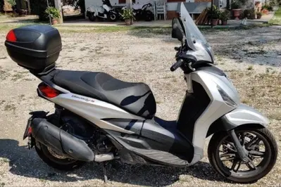Piaggio Beverly 300 S ABS-ASR (2021 - 25) usata