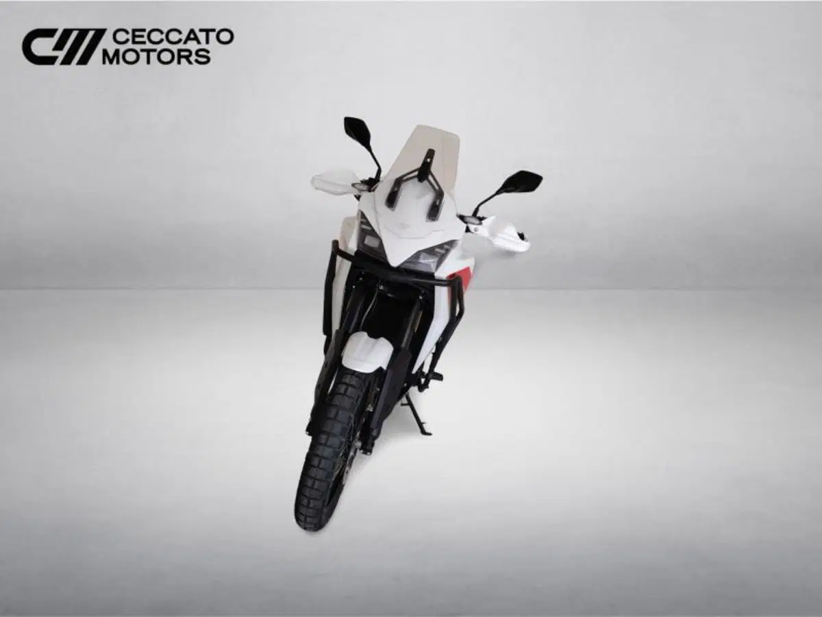 Moto Morini X-Cape 650 (2021 - 26) (13)