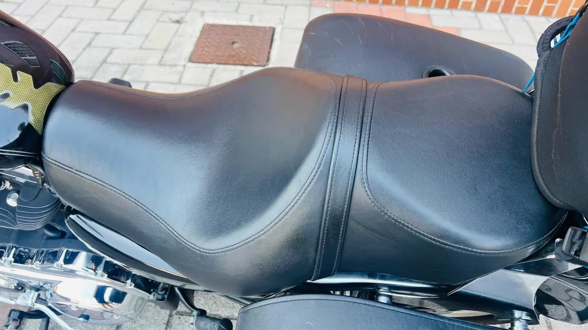 Harley-Davidson 1200 SuperLow (2014 - 16) - XL 1200T (7)