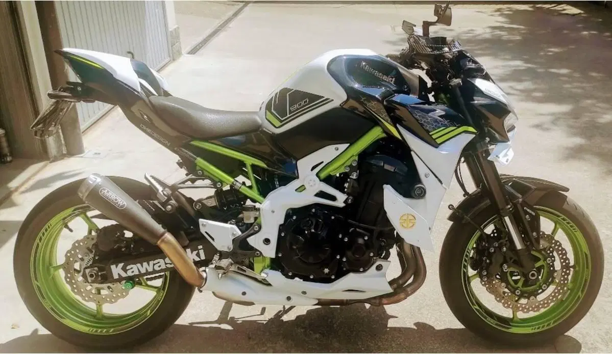 Kawasaki Z 900 (2021 - 24) (3)
