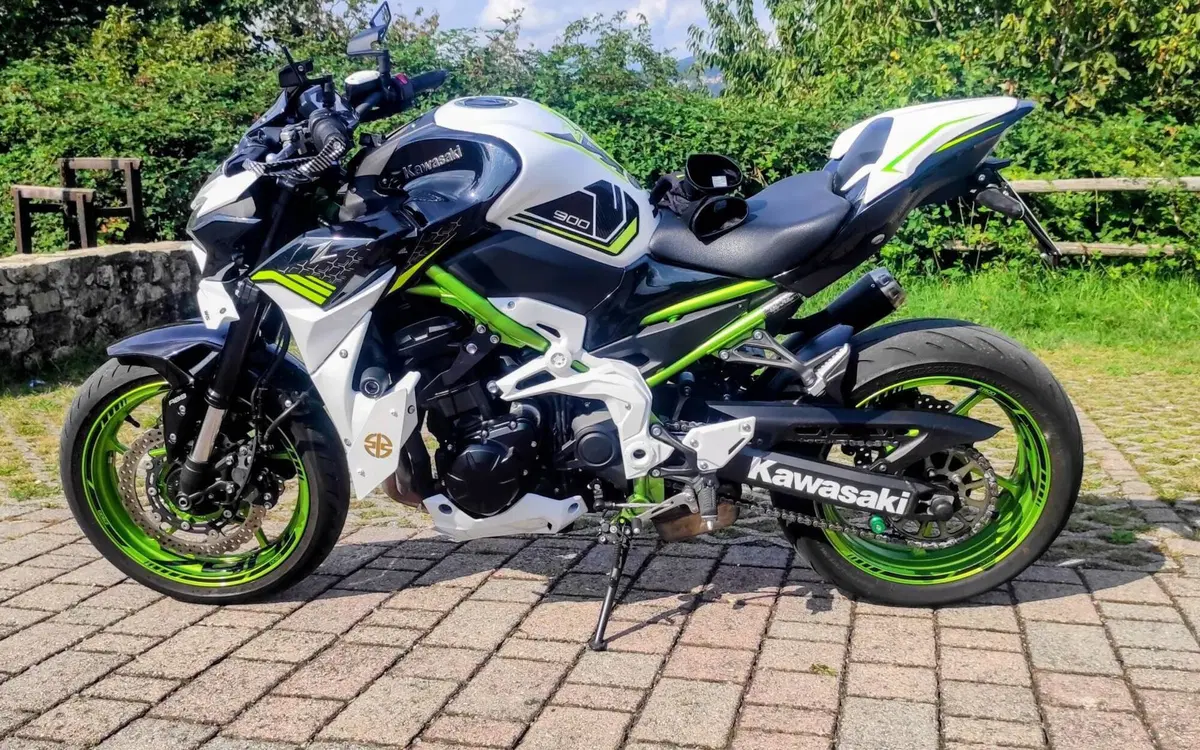 Kawasaki Z 900 (2021 - 24) (4)