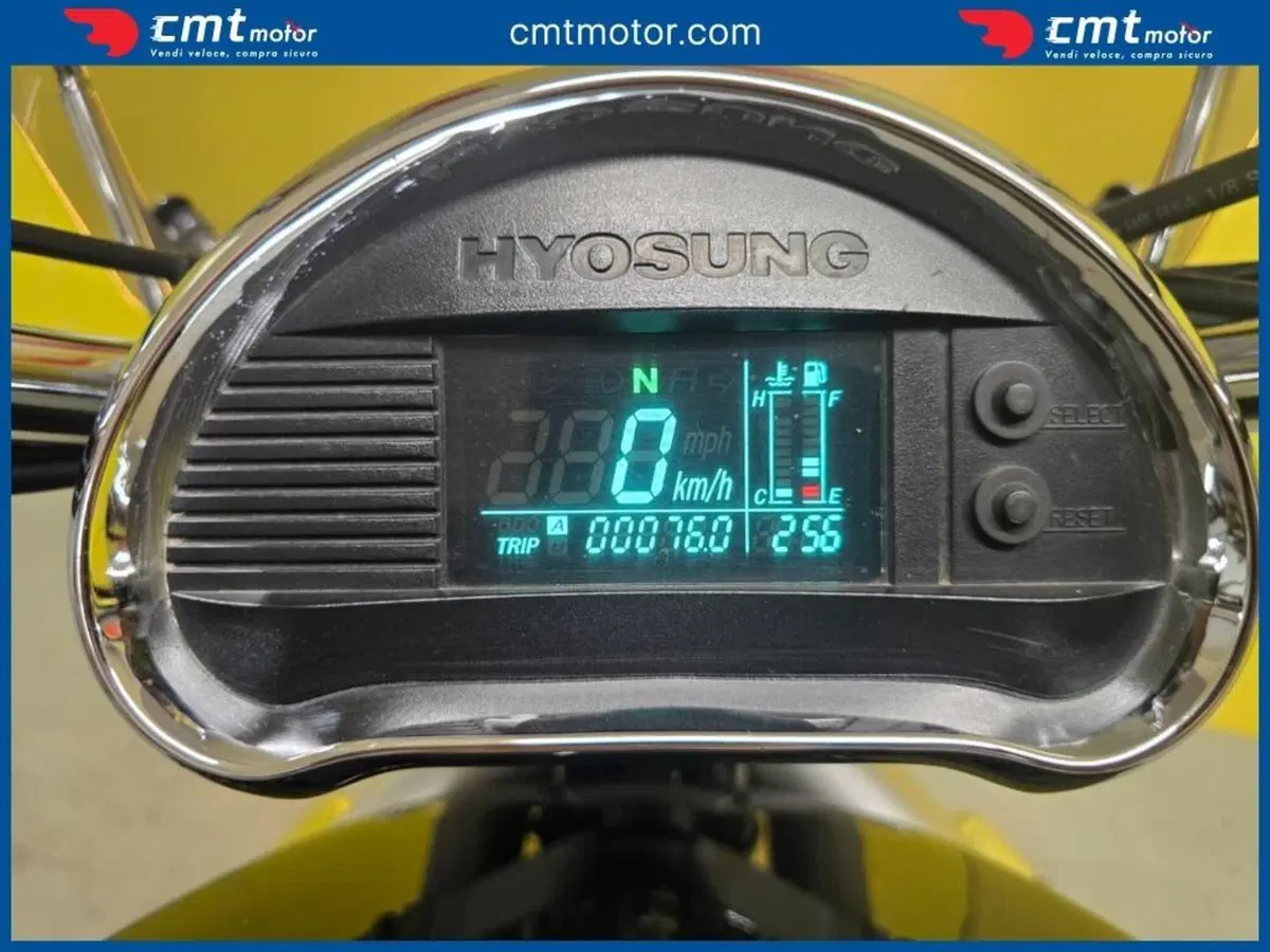 Hyosung Aquila 650 GV (2006 - 16) (8)