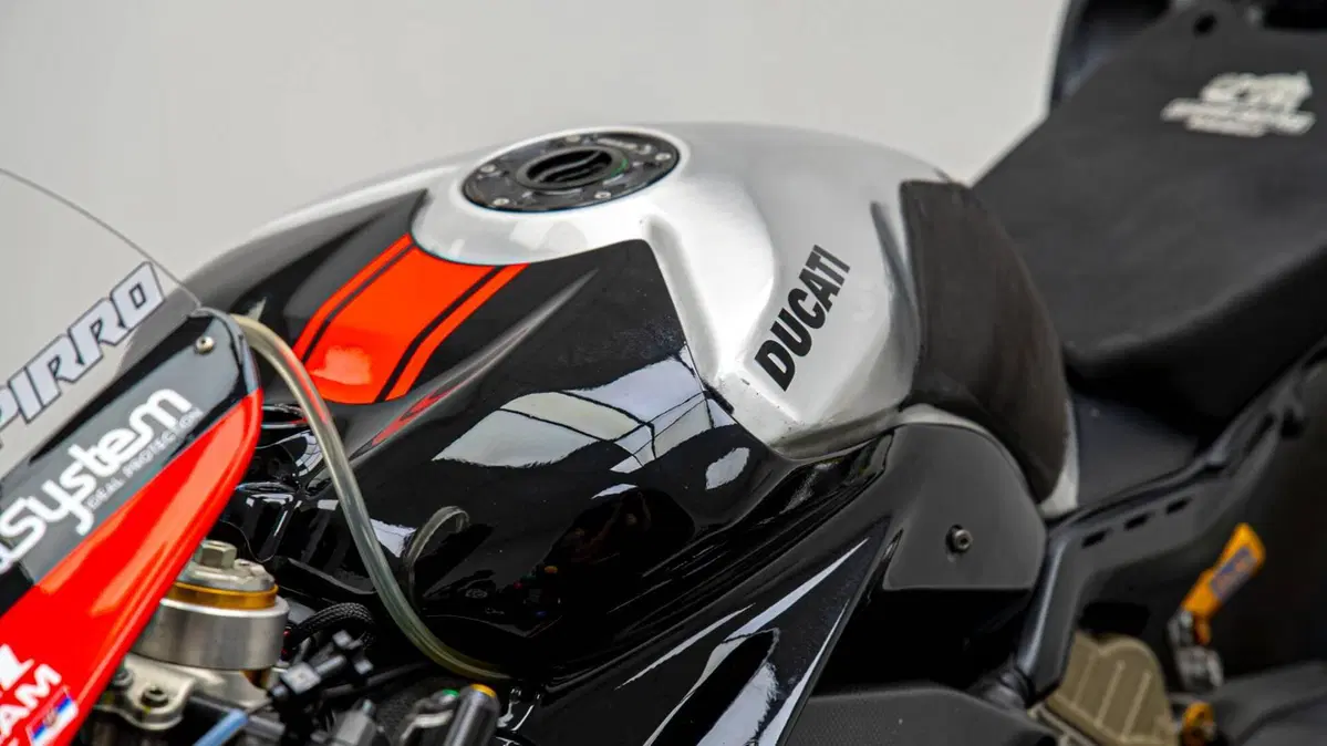 Ducati Panigale V4 R 1000 (2019 - 20) (12)