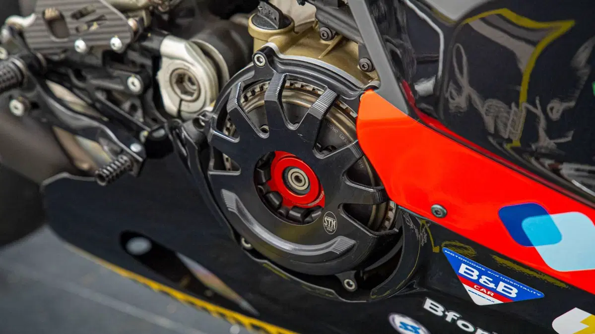 Ducati Panigale V4 R 1000 (2019 - 20) (14)