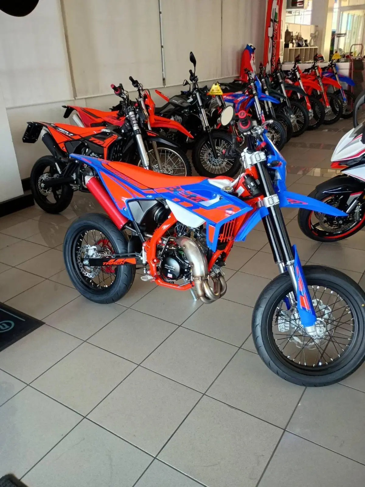 Betamotor RR 50 Motard Track (2021 - 26) (2)