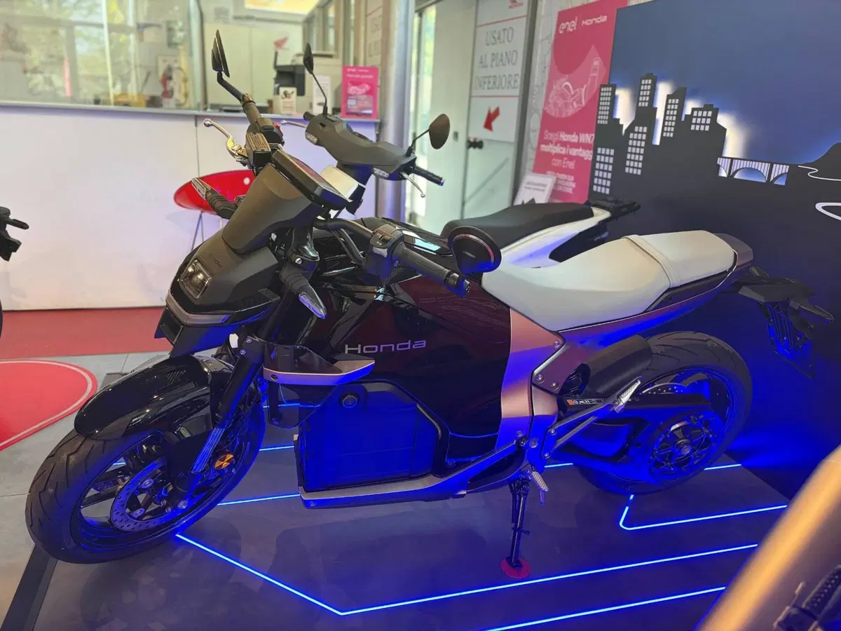 Honda WN7 (2026) (2)