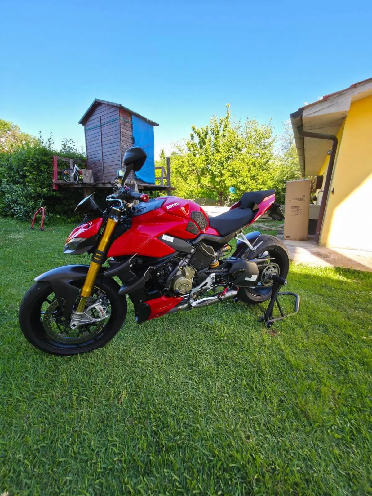 Ducati Streetfighter V4 1100 S (2021 - 22) (2)