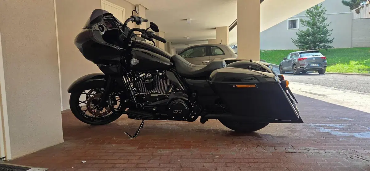 Harley-Davidson Road Glide Special (2021 - 23) (2)