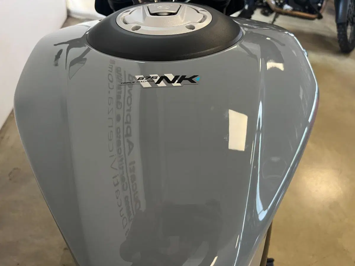 CFMOTO 675NK (2025 - 26) (10)