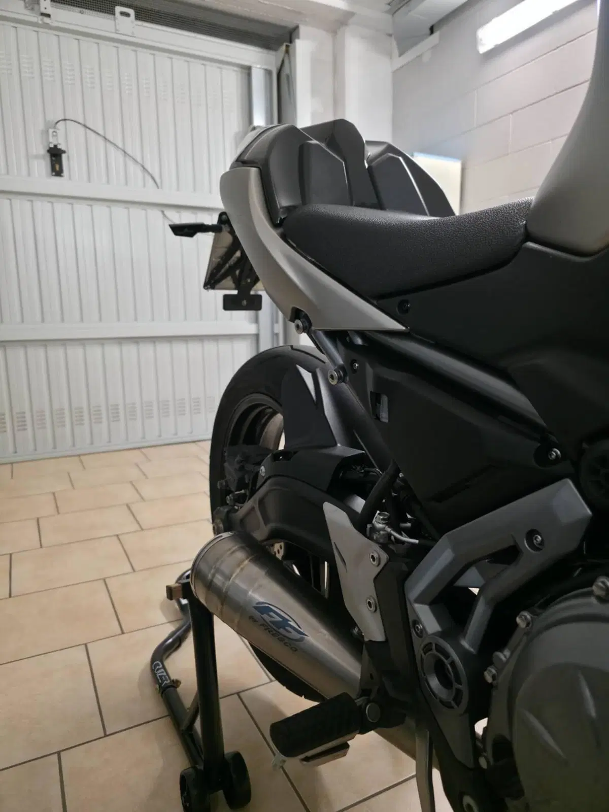 Kawasaki Z 650 (2017 - 19) (3)