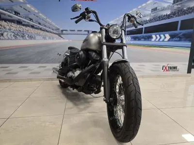 Harley-Davidson 1584 Street Bob (2008 - 15) - FXDB usata