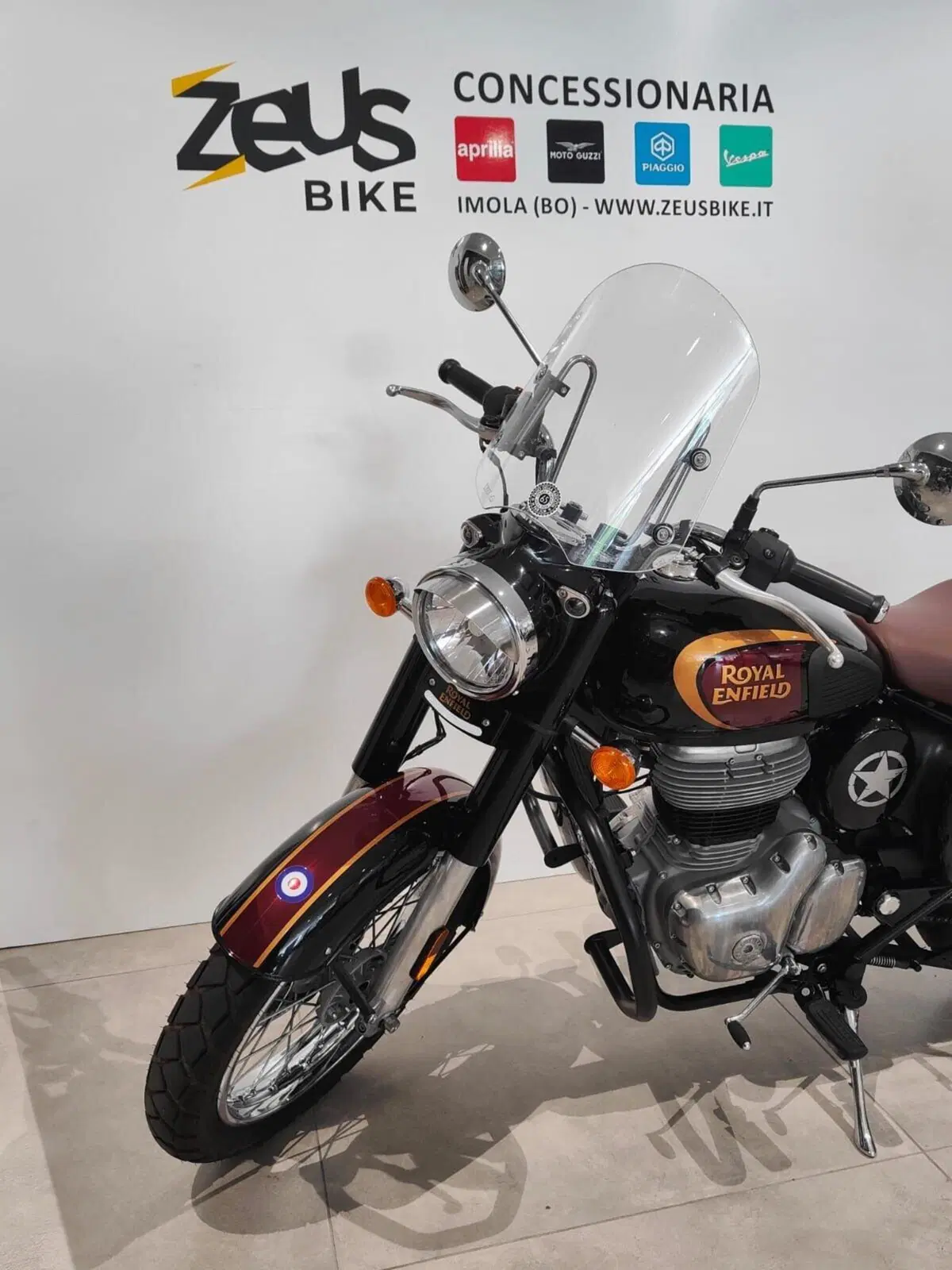 Royal Enfield Classic 350 (2021 - 26) (15)
