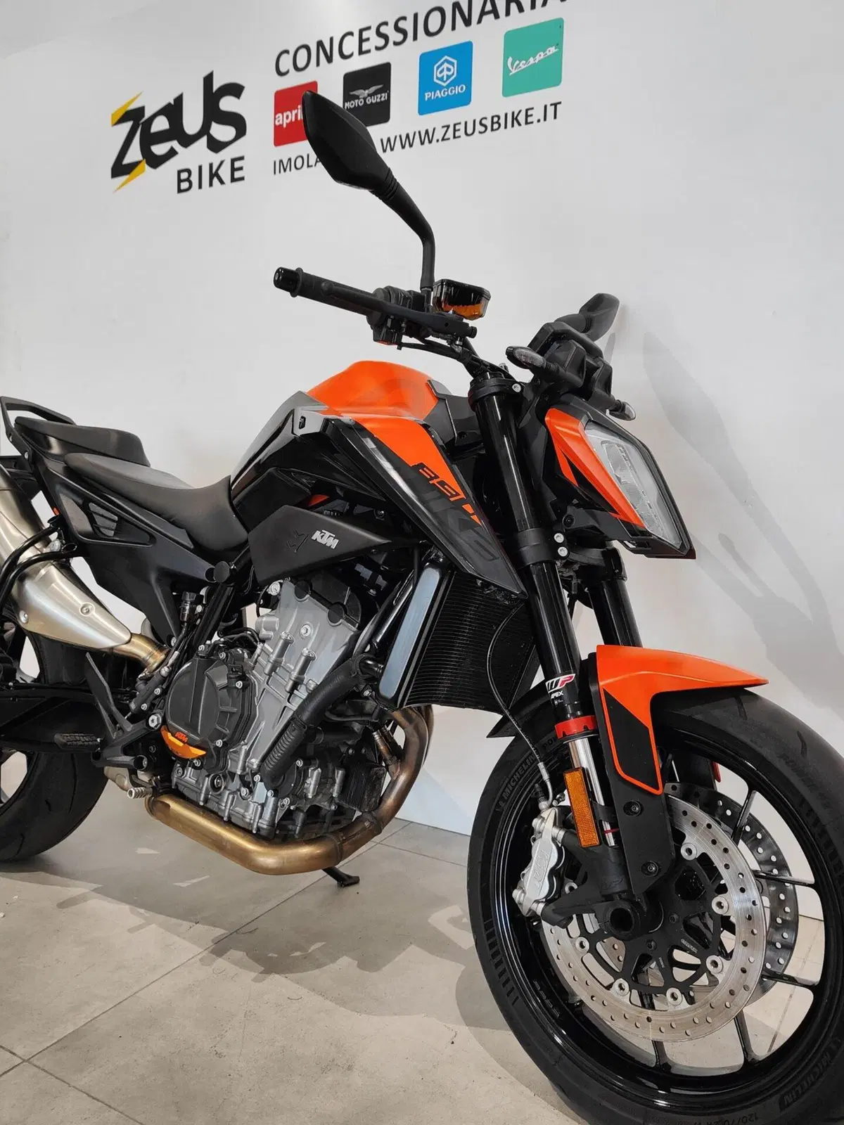 KTM 890 Duke (2021 - 23) (10)