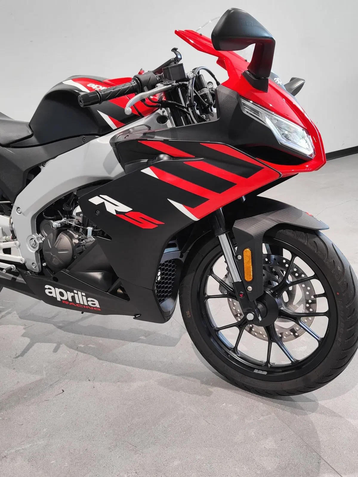 Aprilia RS 125 (2021 - 24) (8)