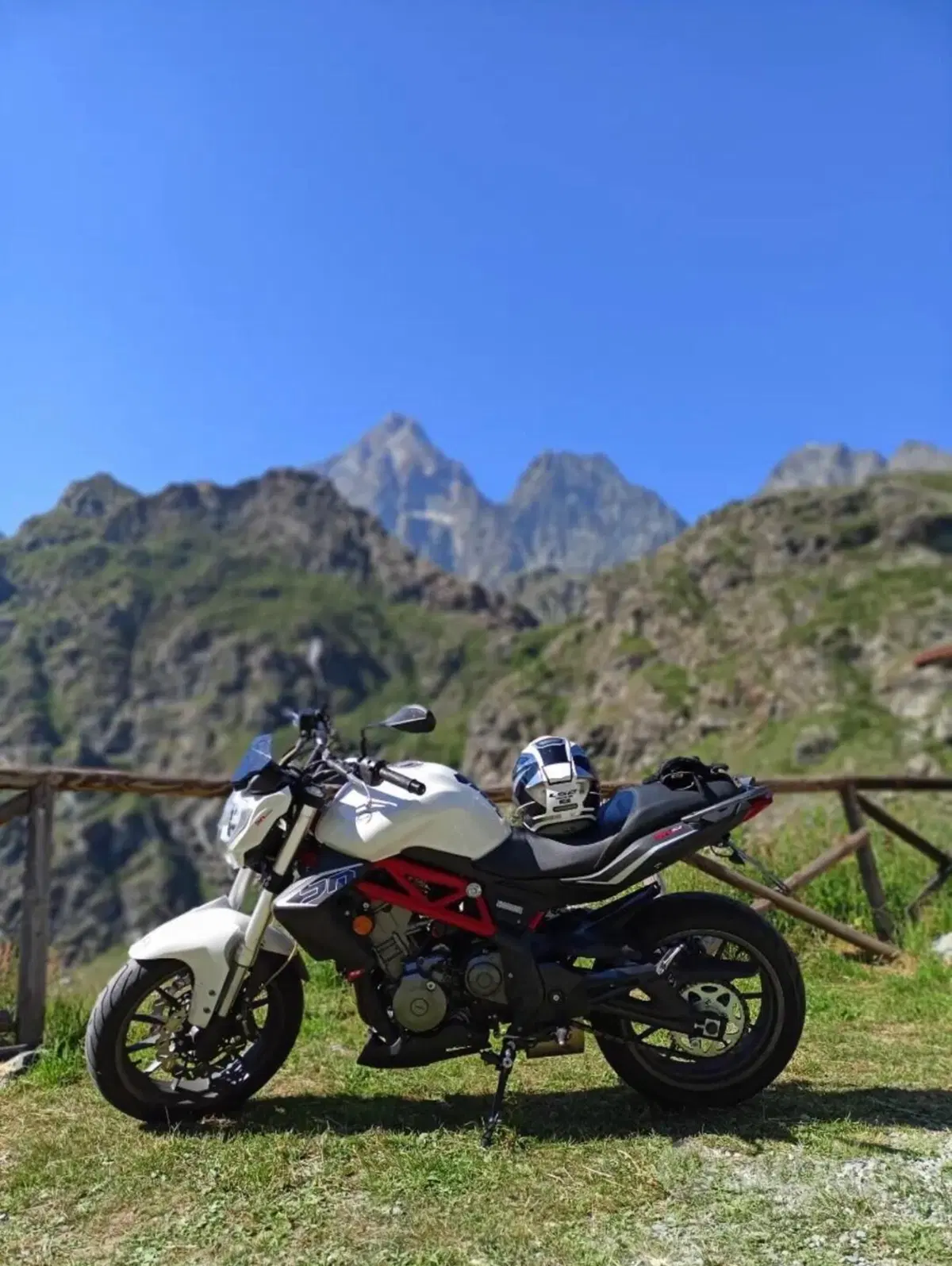 Benelli BN 302 (2017 - 19) (2)