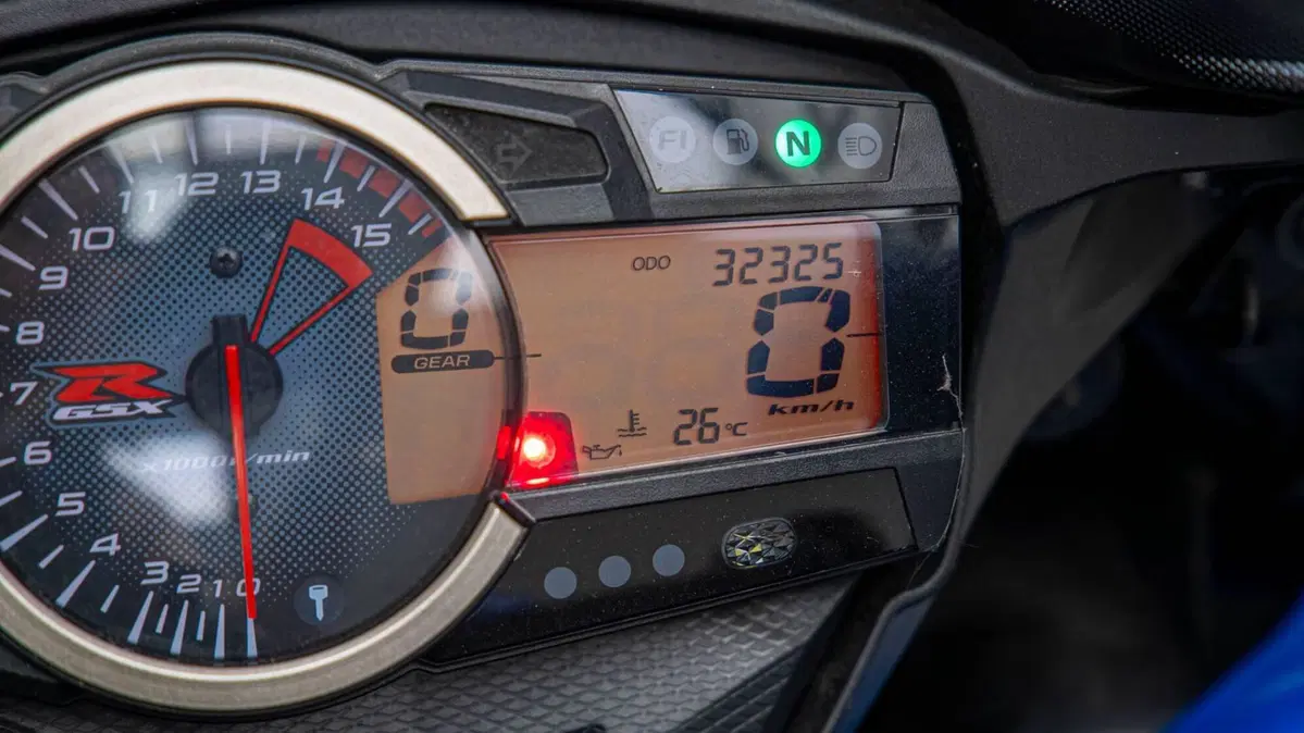 Suzuki GSX-R1000 (2012 - 15) (17)