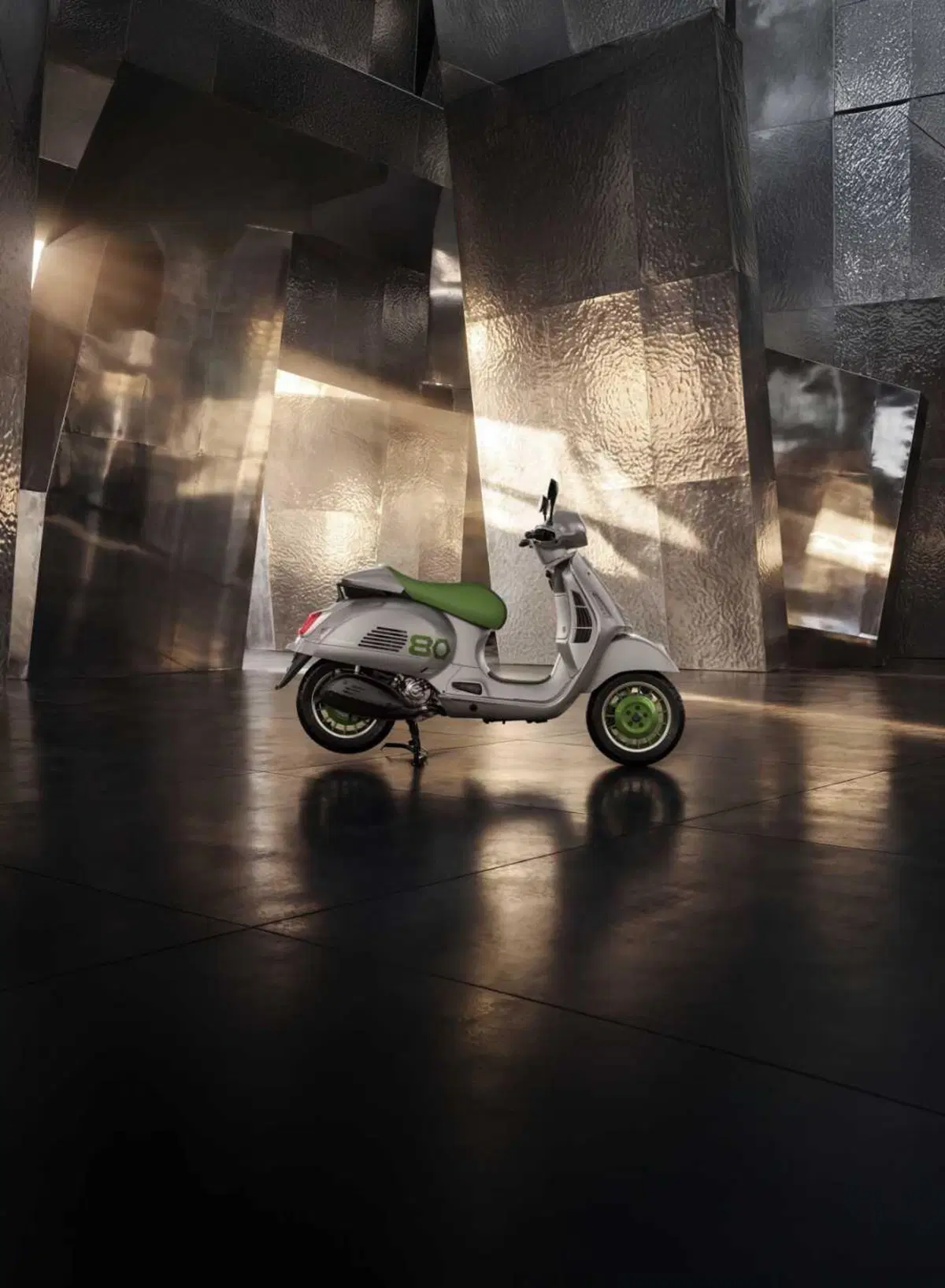 Vespa presenta Edizione Ottantesimo, tiratura limitata (5)