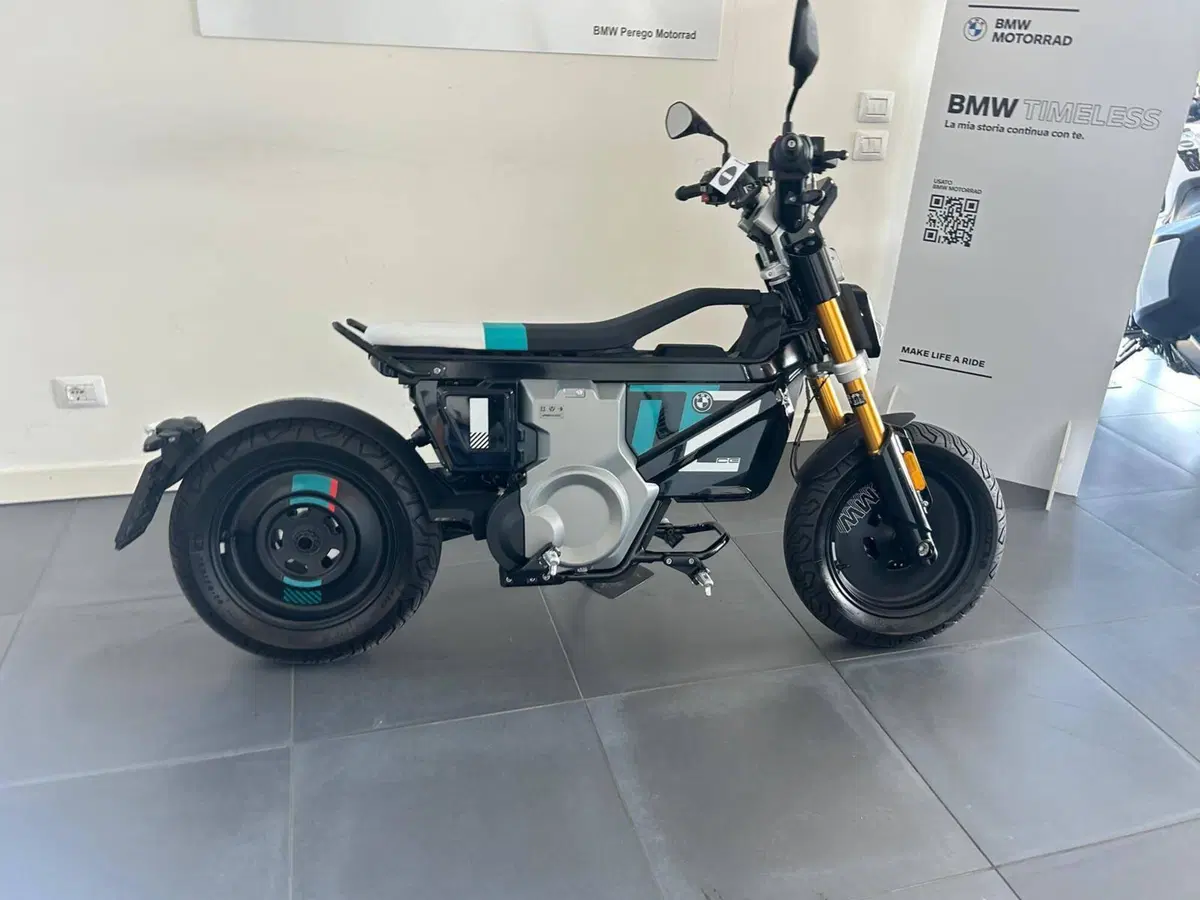 Bmw CE 02 (2024 - 26)