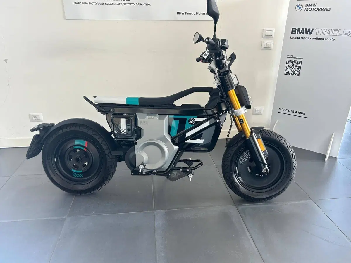 Bmw CE 02 (2024 - 26) (3)