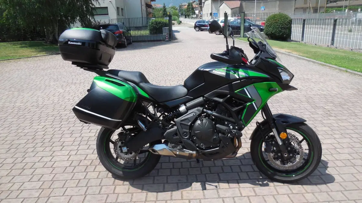 Kawasaki Versys 650 Grand Tourer (2022 - 24) (2)