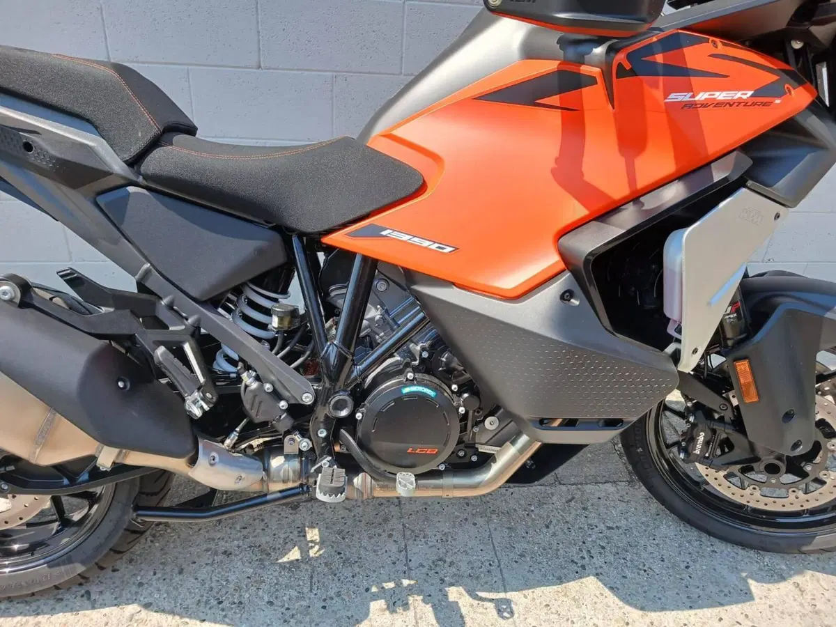KTM 1390 Super Adventure S EVO (2026) (6)
