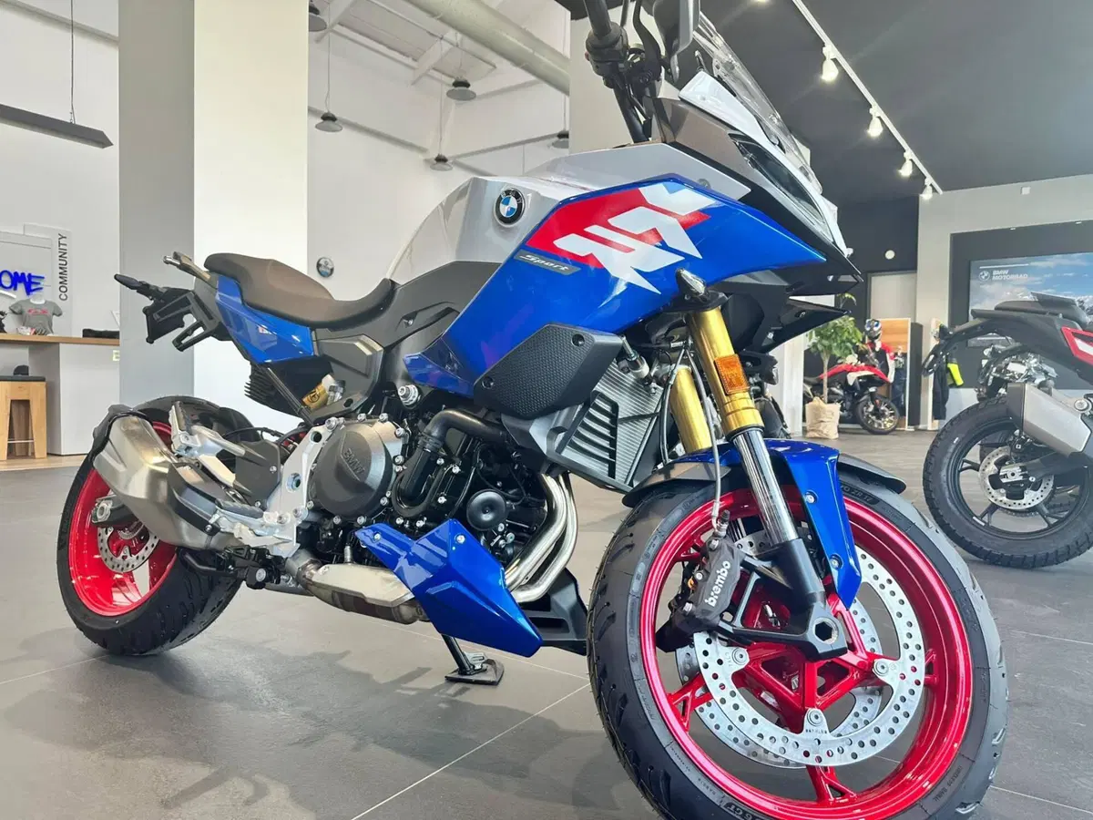 Bmw F 900 XR (2025 - 26) (2)