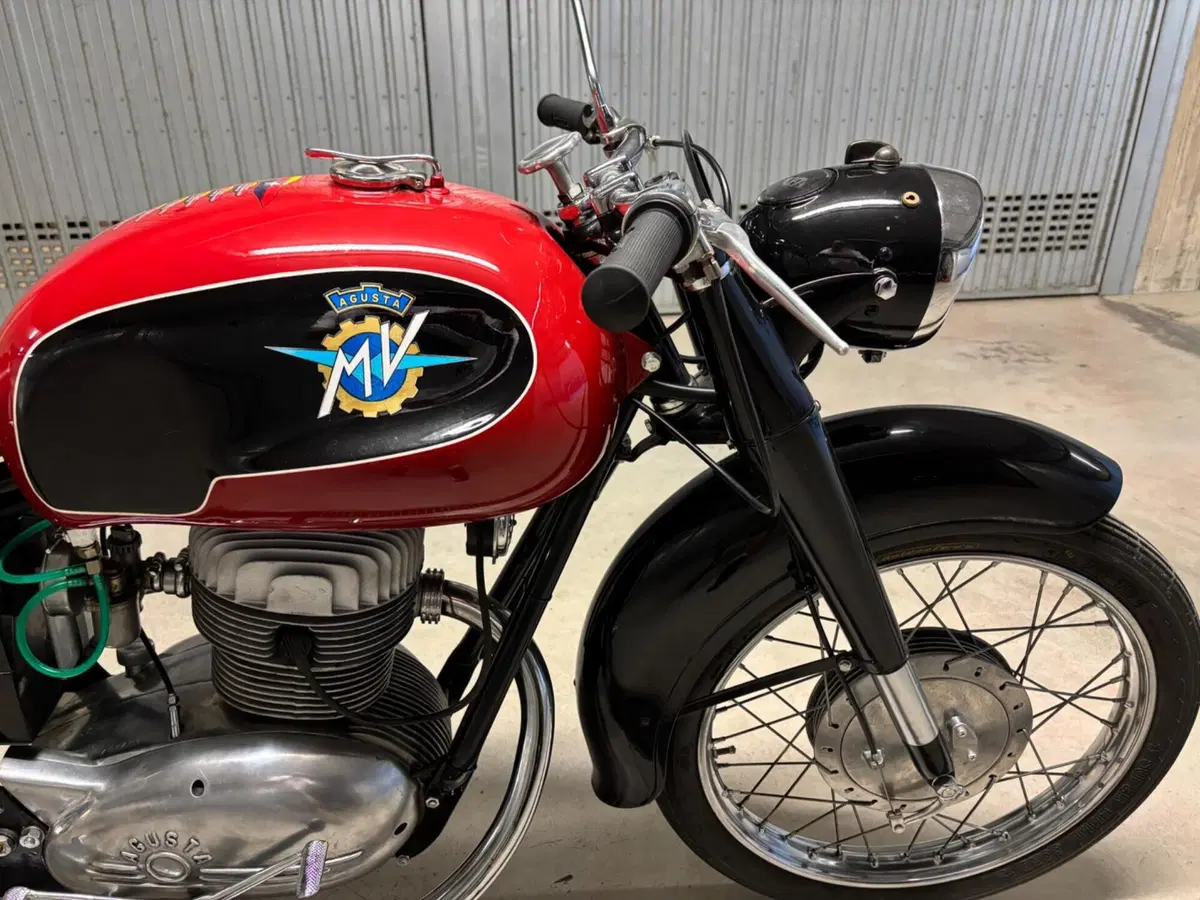 MV Agusta 175 CSTL (6)